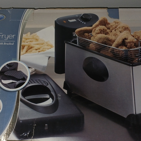 Signature Classics 3.2 Quart Deep Fryer - Picture 1 of 4